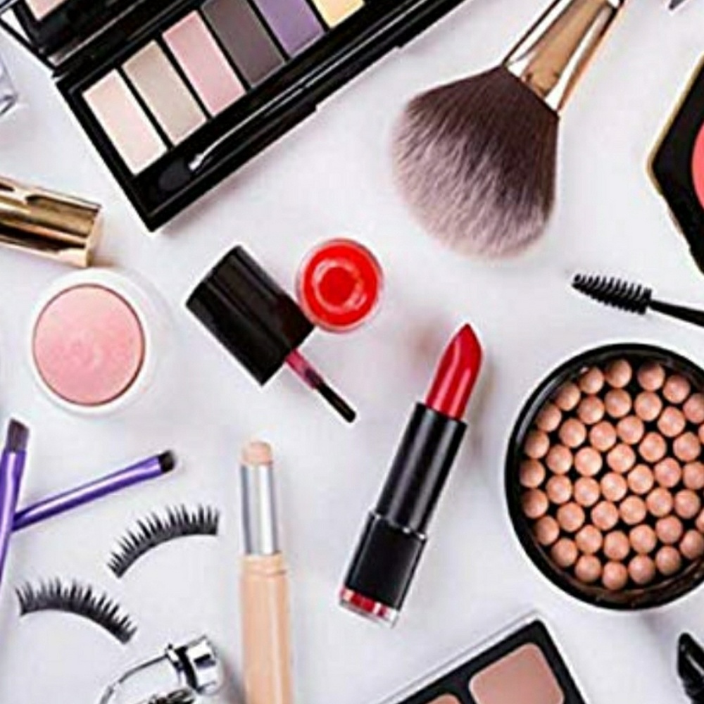 makeup mystery box